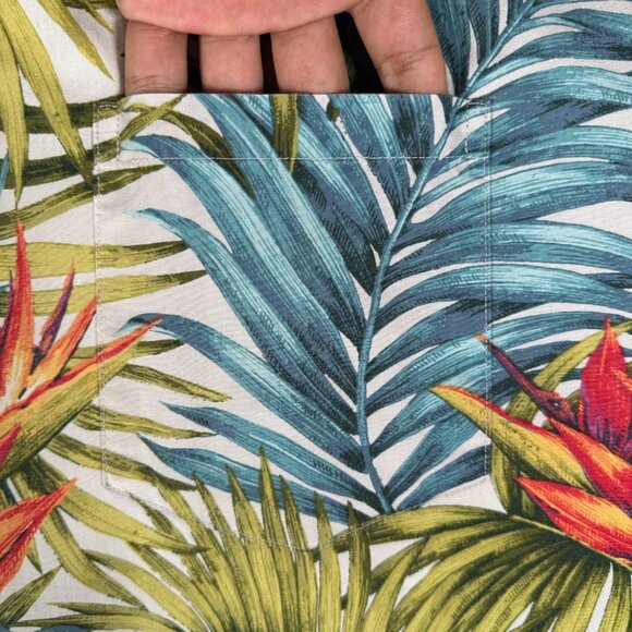 Tori Richard Uniforms Hawaiian Shirt Men L Tropical Short Sleeve Single Pocket - Picture 2 of 10